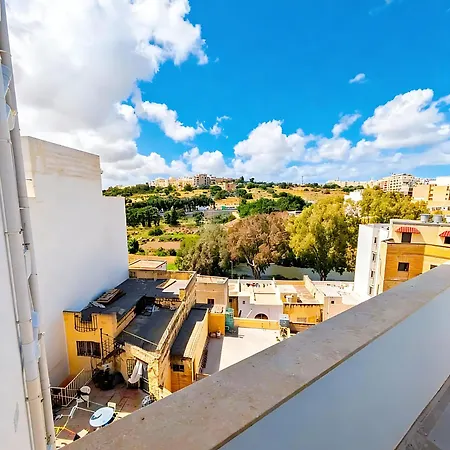 شقة Modern Cozy With Terrace & Valley View In Msida Santa Vennera