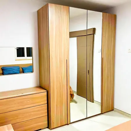 Modern Cozy With Terrace & Valley View In Msida *